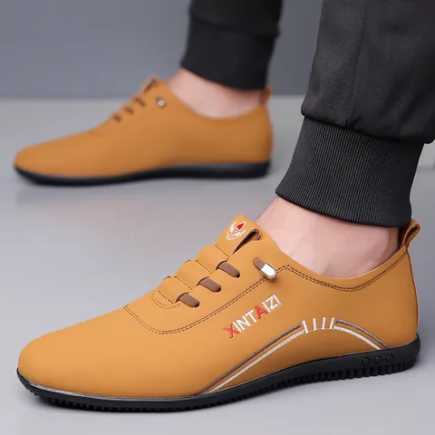 Men Casual Loafers Breathable Slip On Driving Shoes Lightweight Soft Sole Leather Flat Shoes For Daily Work Travel