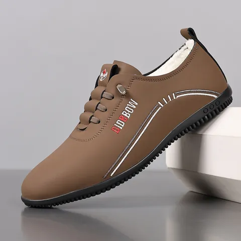 Men's Casual Leather Shoes Winter Warm Fleece Lining Loafers Non-Slip Rubber Sole Breathable Driving Shoes Comfortable Footwear