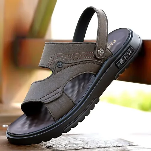 Heren Casual Leren Sandalen Dual Use Slippers Ademend Zachte Latex Binnenzool Antislip Outdoor Strandschoenen Voor Rijden Heren Mode Sandalen