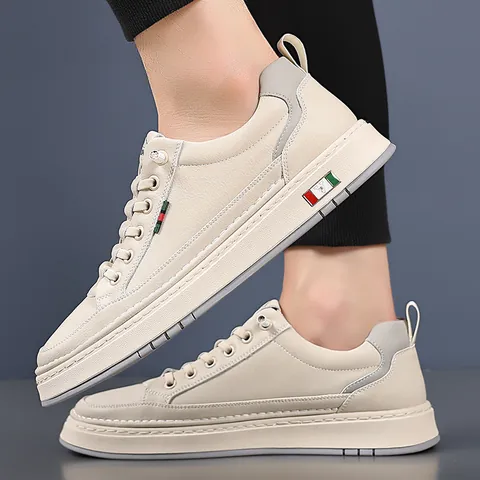 Men Casual Board Shoes White Off White Microfiber Leather Sneakers Wear Resistant Non Slip Flat Heel Low Top Fashion Shoes