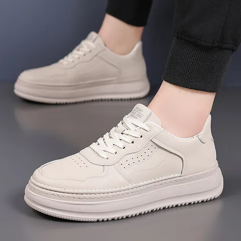 Sneakers Platform Casual da Uomo in Pelle Sintetica Traspirante Traforata Antiscivolo Scarpe Sportive Moda Bianco Beige