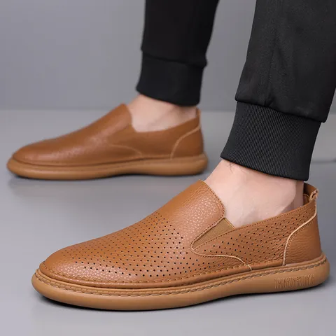 Mocassini Casual da Uomo in Pelle di Vacchetta Primo Strato Traforati Slip On Scarpe da Guida Suola in Gomma Morbida Antiscivolo