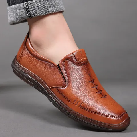 Men Business Casual First Layer Cowhide Loafers Slip-on Driving Shoes Non-slip Soft Sole Black Brown Pigskin Lining