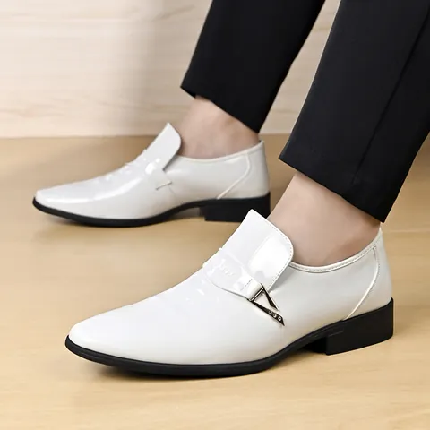 Men Business Formal Shoes Cowhide Patent Leather Loafers Slip On Pointed Toe British Style Non Slip Dress Shoes Office