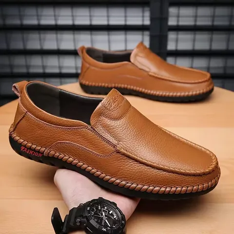 Men's Genuine Leather Casual Shoes Top Layer Cowhide Loafers Slip-on Breathable Hand-stitched Soft Rubber Sole Shoes