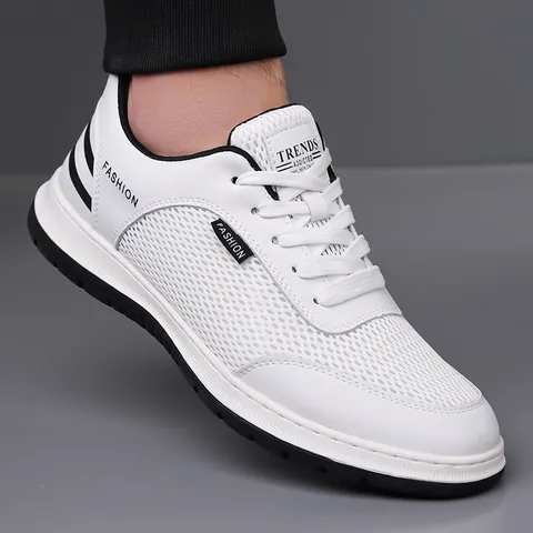 Chaussures de Course en Mesh Respirant pour Hommes Baskets de Mode Décontractées Légères Antidérapantes Semelle Souple pour l'Été