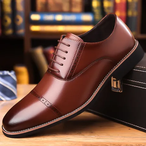 Men's British Style Business Dress Shoes Microfiber Leather Brogue Carving Pointed Toe Lace Up Oxford Shoes For Formal Wedding Office