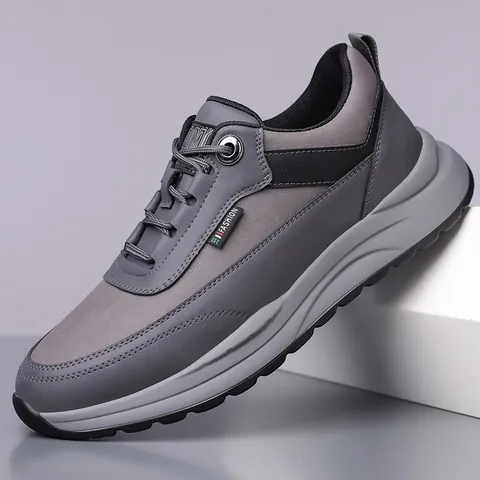 Men's Casual Sneakers Breathable Lightweight Outdoor Fashion Retro Sports Shoes Microfiber Leather Rubber Sole Lace Up Walking Footwear