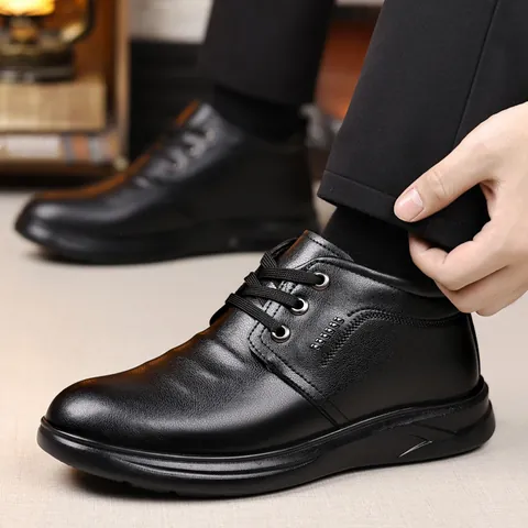 Men Mid-Top Winter Snow Boots Black Leather Plus Velvet Warm Wool Lining Anti-Slip Casual Business Shoes Outdoor Boots For Men