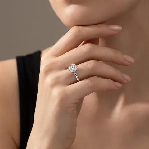 Classic Six Prong 925 Sterling Silver Moissanite Ring For Women Round Brilliant Cut D Color Moissanite Finger Ring Jewelry Gift
