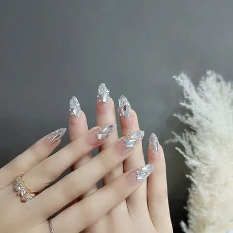 Handgefertigte Luxus Lange Mandelform Künstliche Nägel Strass Glitzer Rosa Farbverlauf Ombre Wiederverwendbare Fingerkunst