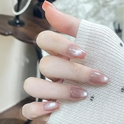 Uñas Postizas de Ojo de Gato Hechas a Mano Degradado Rosa Nude Malva Corto Cuadrado Redondo Resina Uñas Reutilizables para Mujer