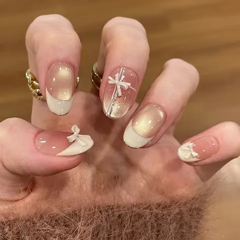 Unghie Finte Fatte a Mano Effetto Occhio di Gatto Con Fiocco Bianco 3D Punta Francese Oro Champagne Nude Rosa Per Donna Manicure