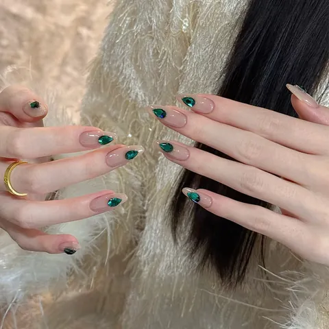 Handmade Press On Nails Nude Emerald Green Waterdrop Gemstone Almond Shape Nail Patches Luxury Elegant Women DIY Manicure