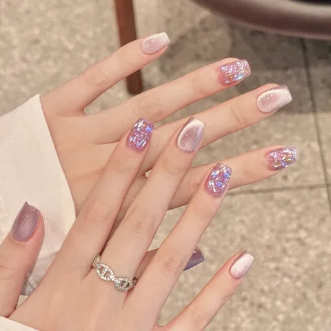 Handgefertigte Lila Aurora Katzenauge Aufklebenägel Glitzer Kurz Quadrat Falsche Nägel Für Damen Wiederverwendbar Nagelkunst