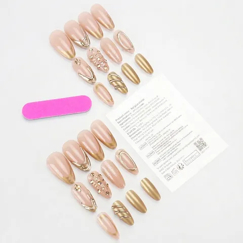 Unghie Finte a Mandorla Oro 3D Increspatura dell'Acqua Strass Rosa Nudo Metallico French Unghie per Donna Manicure