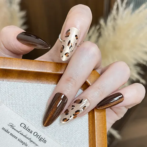 Leopard Cat Eye Press On Nails Caramel Brown Almond Shape Wearable False Nails For Women Handmade DIY Manicure Kit