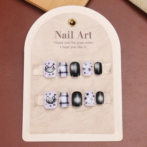 Cute Cat Purple Black Checkered Press On Nails Short Round Square Star Pattern DIY Reusable Resin Fake Nails Set