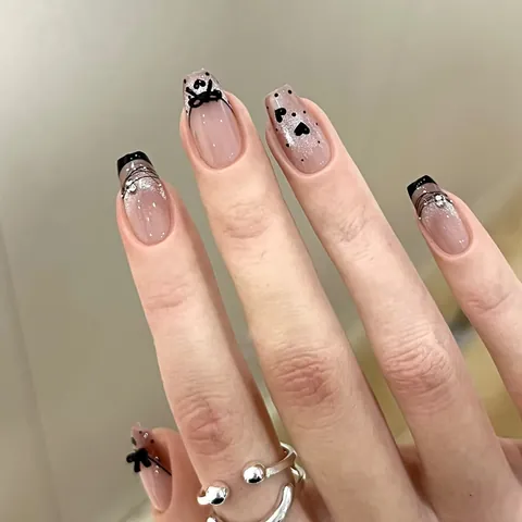 French Black Edge Nude Gradient Press On Nails With Bow Heart Rhinestone Short Coffin False Nails For Women Nail Art DIY