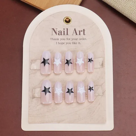 Unghie Finte Sfumatura Rosa Nudo Con Perla Artificial 3D Motivo Stella Nera Ovali Fatte a Mano Stile Dolce Cool Moda Donna