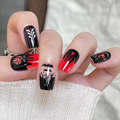 Unghie Finte Gotiche di Halloween Stile Scuro Rosso Nero Rosa Pipistrello Fantasia Corte Quadrate Arrotondate Unghie Finte Rimovibili Manicure Fai Da Te
