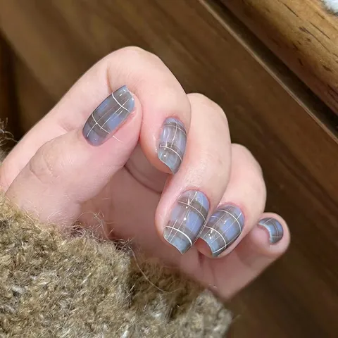 Unghie Finte Vintage a Quadretti Viola Quadrato Rotondo Corte Unghie Artificiali per Donna Decorazione Manicure Quotidiana