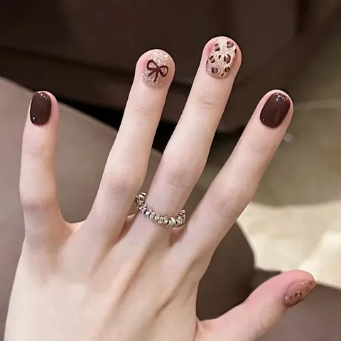 Uñas Postizas a Presión Marrón Oscuro Estampado de Leopardo Ojo de Gato Con Lazo Brillante Cuadrado Corto Reutilizable Mujer