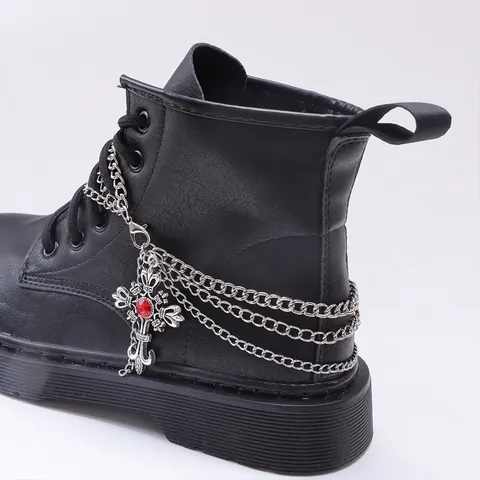 Chaîne de Chaussure Gothique Multi-rangs en Alliage d'Argent pour Bottines Pendentif Croix Strass Rouge Hip Hop Punk