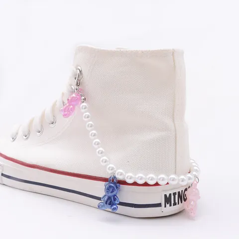 Faux Artificial Pearl Bear Pendant Shoe Chain Colorful Resin Bear Beaded Decoration For Clogs Canvas Shoes Women Kids Shoe Accessories