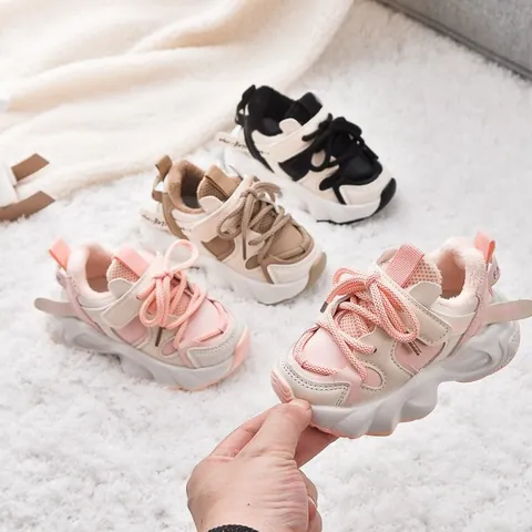 Sneakers Calde in Peluche Invernale per Bambini e Bambine Scarpe da Corsa Suola Morbida Fashion Patchwork Chunky Dad Scarpe per Bambini