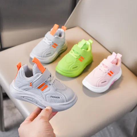 Sneakers Traspiranti per Bambini Scarpe da Corsa con Suola Morbida Antiscivolo per Ragazzi Ragazze Calzature Sportive Casual Chiusura a Strappo Suola in Gomma Lycra