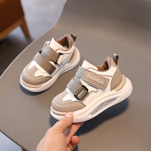 Sneakers Chunky per Bambini Antiscivolo Traspiranti in Pelle Sintetica e Mesh Scarpe Sportive per Ragazzi Ragazze Casual