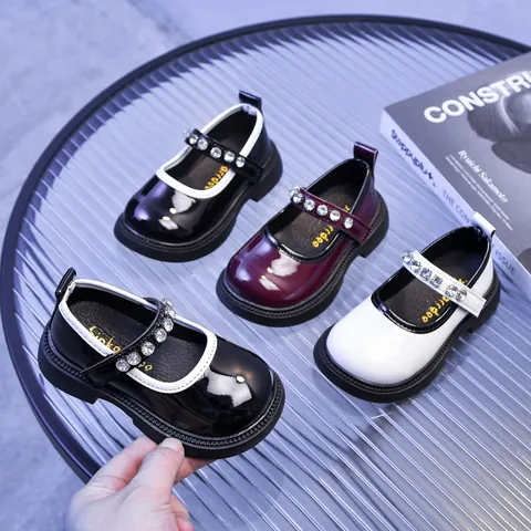 Scarpe Mary Jane da Bambina in Vernice Lucida Fibbia in Strass Suola Spessa Stile Preppy Scarpe da Scuola per Bambini