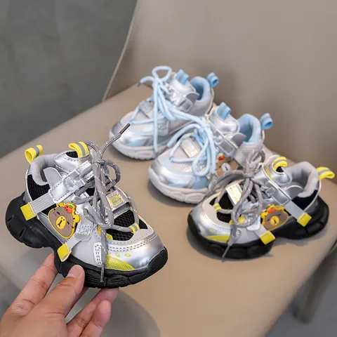 Sneaker alla Moda per Bambini Scarpe da Corsa in Mesh Traspirante per Ragazzi e Ragazze Scarpe Dad Casual Con Decorazione a Orso Cartone Animato Scarpe Sportive con Suola Spessa