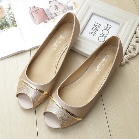 Women's Peep Toe Flat Shoes Sequined Metal Decoration Comfortable Non-Slip PU Leather Slip-On Casual Shoes Daily Shoes