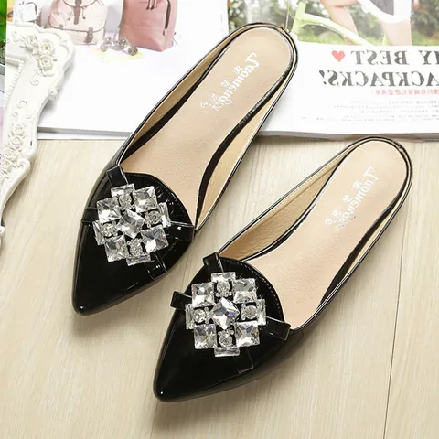 Elegant Women Pointed Toe Flat Mules With Large Square Rhinestone Buckle Glossy PU Leather Slip On Slippers Casual Shoes