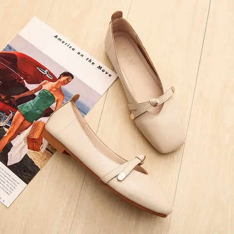 Women's Square Toe Mary Jane Flat Shoes Retro Microfiber Leather Belt Buckle Low Heel Comfort Loafers Casual Daily Walking Shoes