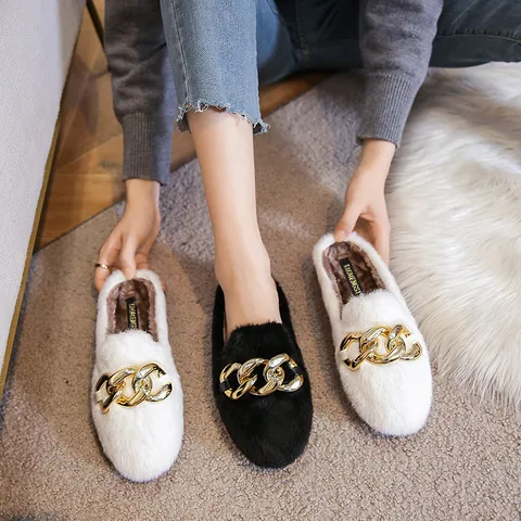 Women Faux Fur Mules With Large Gold Chain Metal Buckle Flat Round Toe Warm Slip On Winter Loafers Casual House Shoes