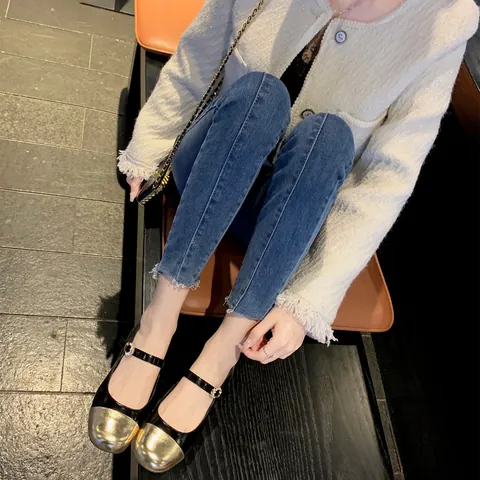 Women Vintage Mary Jane Flats Rhinestone Buckle Two-Tone Microfiber Leather Round Toe Comfort Slip-on Low Heel Dress Shoes