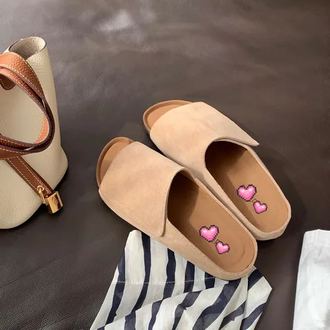 Women Casual Cowhide Leather Slides Minimalist Round Toe Flat Sandals Soft Sole Outdoor Summer Slippers Korean Fashion Footwear