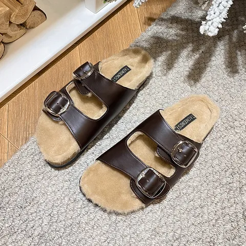 Women's Retro Cowhide Plush Slippers Warm Faux Fur Lined Thick Sole Mules Casual Double Metal Buckle Outdoor Slides Winter Shoes