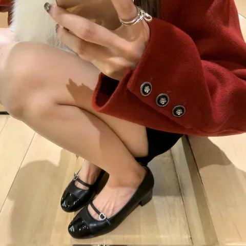 Women Two Tone Mary Jane Shoes Heart Rhinestone Buckle Patent Leather Microfiber Round Toe Casual Vintage Low Heel Flats
