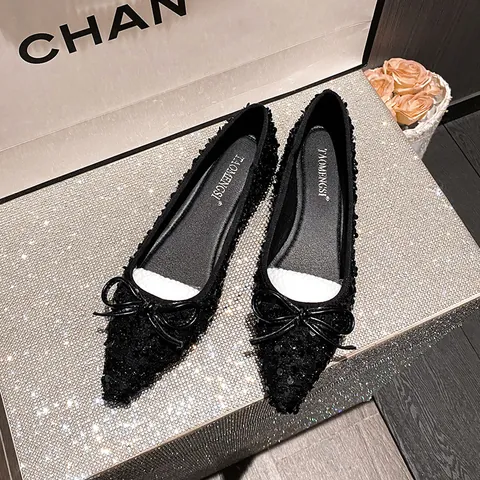 Women Sequin Pointed Toe Flat Shoes Elegant Black Bow Ballet Flats Comfortable Soft Sole Party Dress Shoes Single Shoes