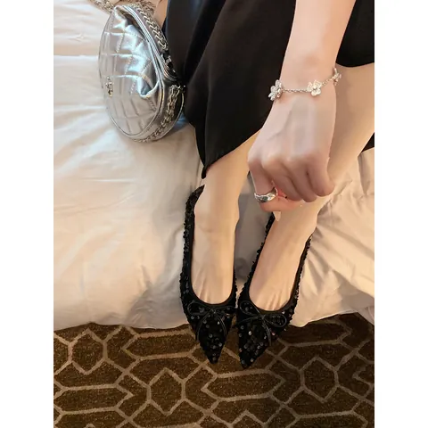 Women Sequined Pointed Toe Ballet Flats Elegant Bowknot Microfiber Flat Shoes Comfortable Soft Sole Daily Party Wear