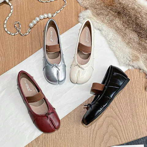 Women's Tabi Split Toe Mary Jane Flats Internal Height Increasing 3.5cm Bow Elastic Strap Retro Ballet Shoes Silver Black White Red