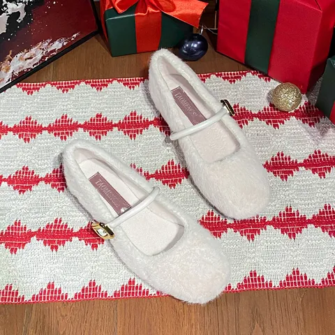 Women Faux Fur Mary Jane Shoes Round Toe Plush Flat Shoes With Internal Height Increasing Metal Buckle Strap Autumn Winter
