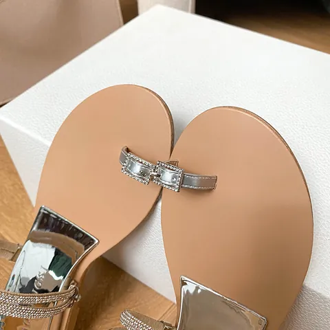 Women Rhinestone Thong Sandals Flat Microfiber Strappy Summer Beach Holiday Slides Shiny Crystal Slip On Sandals Nude Silver