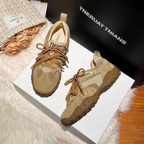 Women Genuine Leather Thick Sole Platform Sneakers Retro Casual Heightening Non-slip Fashion Board Shoes Khaki Brown Apricot