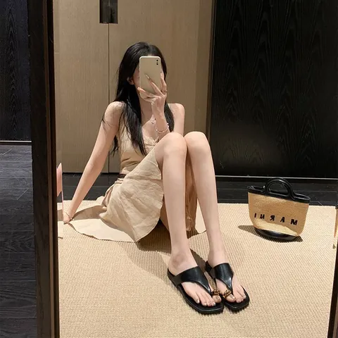 Women's Microfiber Leather Square Toe Flip Flops Gold Metal Buckle Thong Sandals Daily Summer Beach Vacation Lazy Flat Shoes
