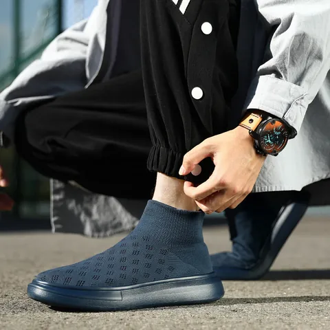 Women Men Winter Warm Sock Shoes Fleece Lined Casual Sneakers Fly Knit Breathable Mid Top Slip On Outdoor Walking Shoes